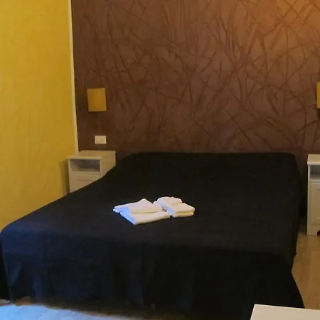 فندق مبيت وإفطار In Piazza روما